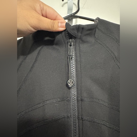 Lululemon black define jacket - Picture 8 of 16